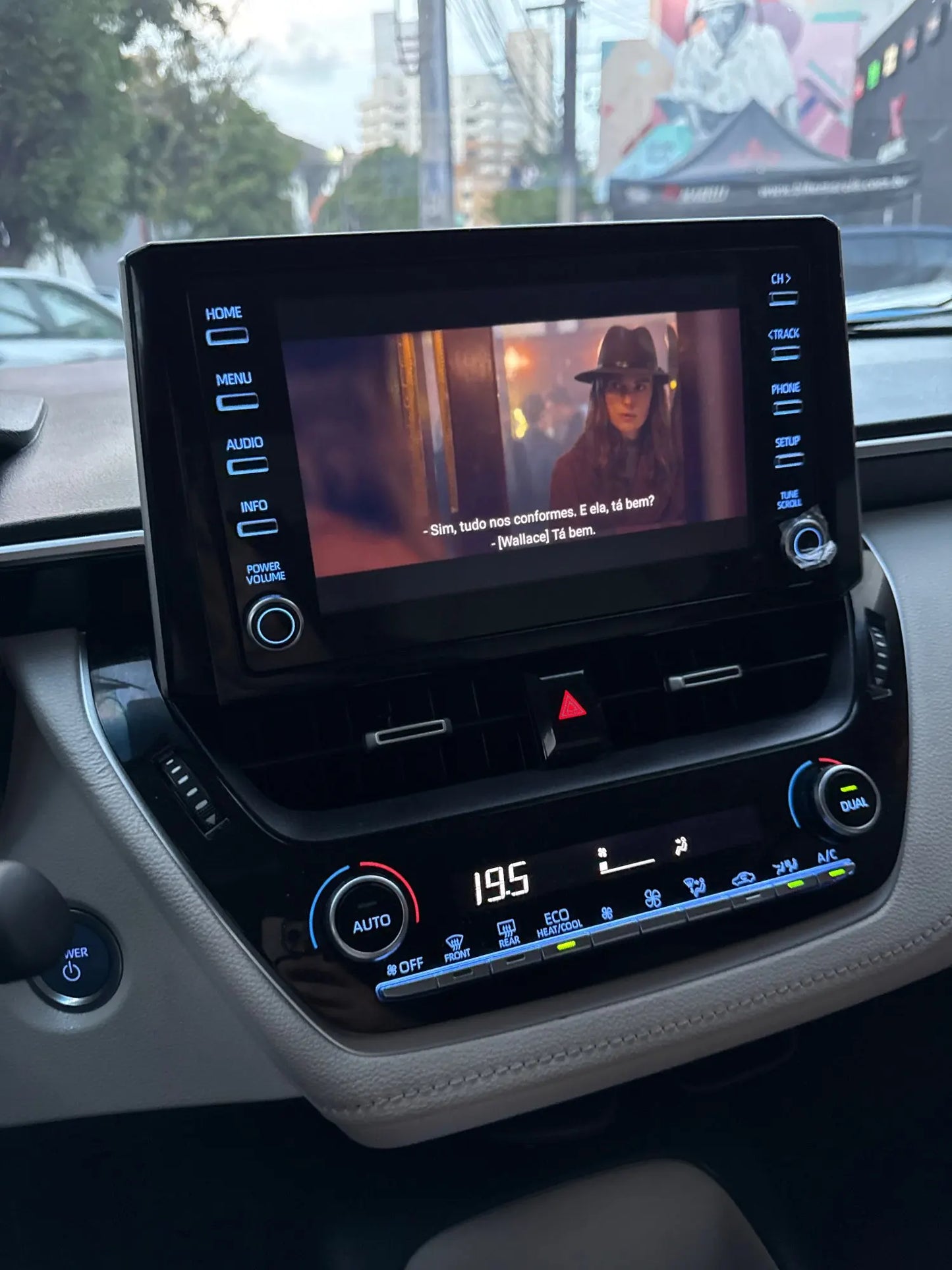 Youtube & Netflix AI-Box for Toyota